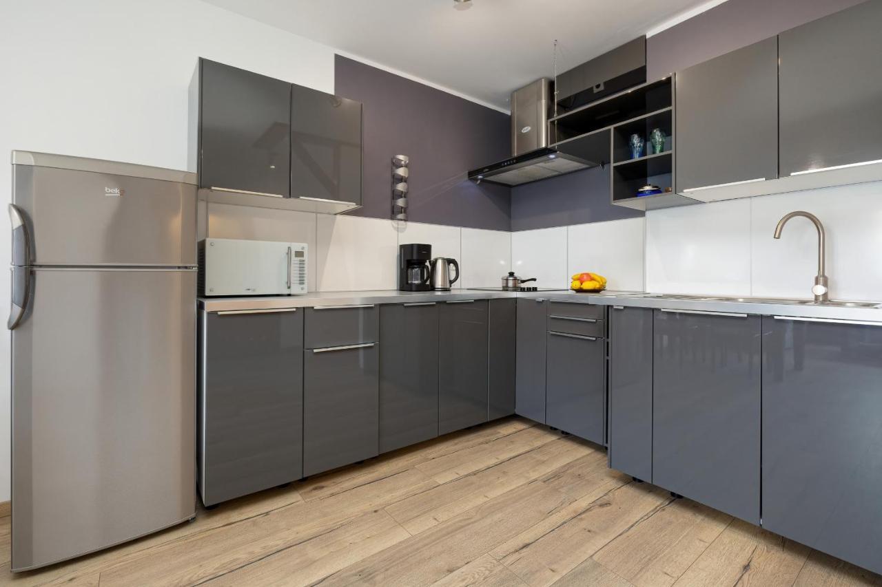Apartamenty Wisniowy Sad By Noclegi Renters Колобжег Екстер'єр фото